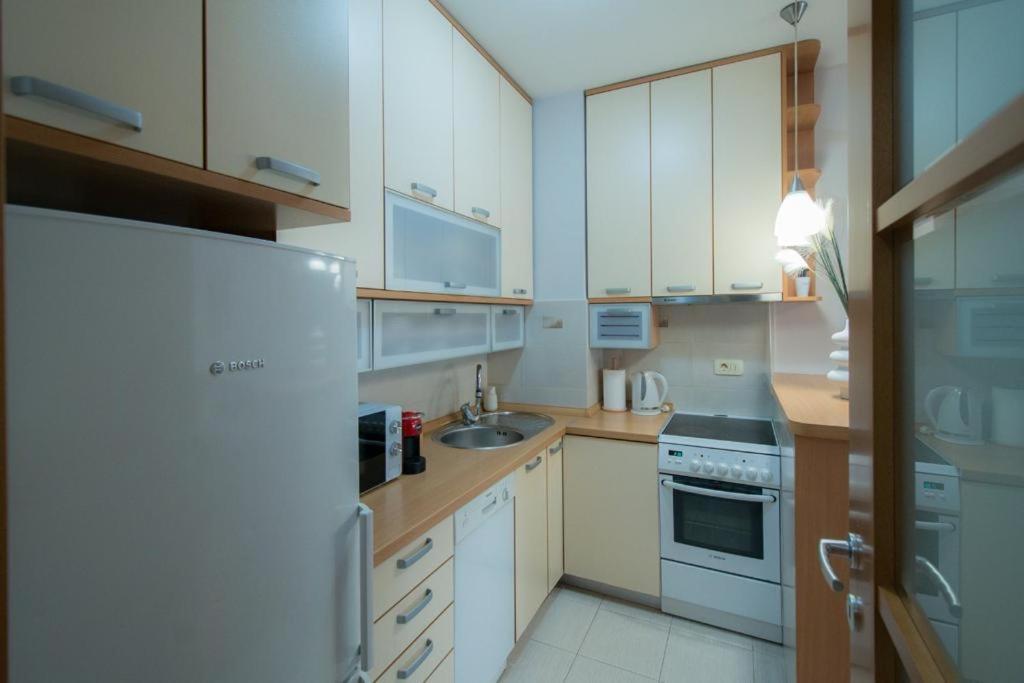 City Nest Apartment Podgorica Exteriér fotografie